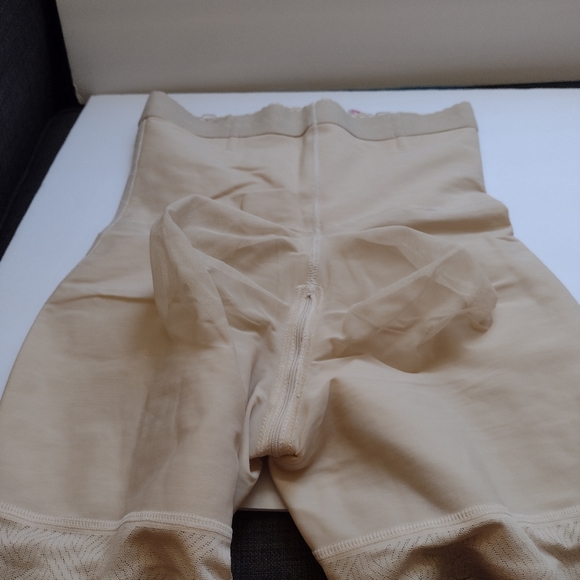 Stagmi Girdle from under the bra line to mid thigh sz 2XL - New - Picture 4 of 12